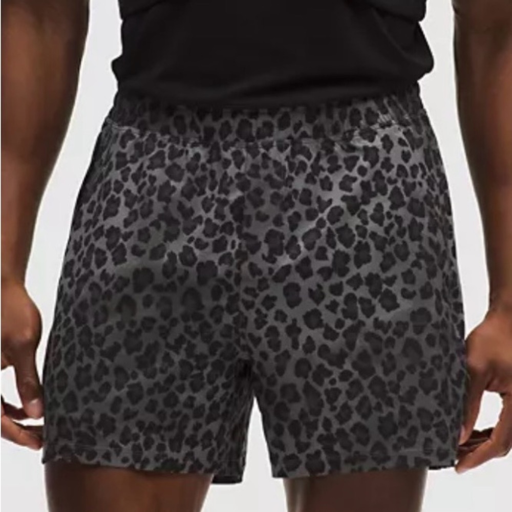 lululemon Men's Pace Breaker Linerless Short 5" ColourTrue Leopard Black Multi